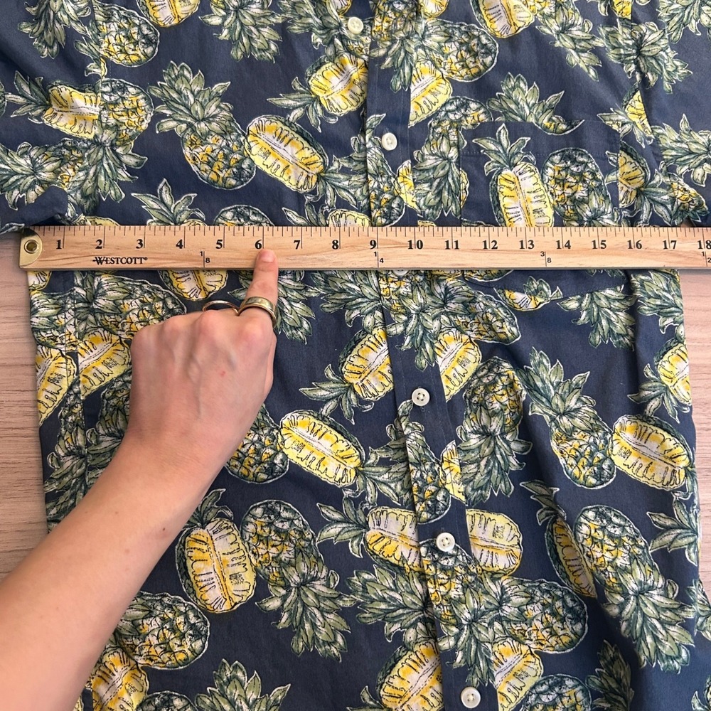 Goodfellow & Co Pineapple Print Short Sleeve Button Down Shirt Navy Small - Picture 5 of 7